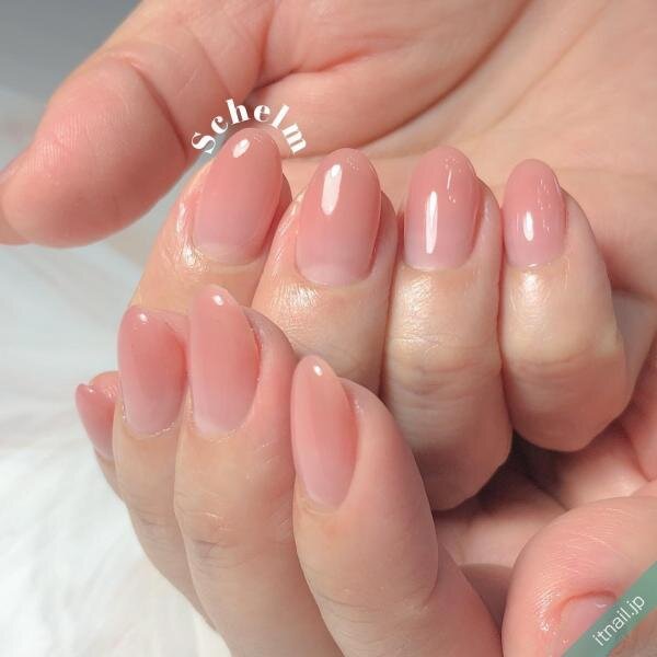 おうち時間のシンプルネイル 肩ひじ張らないナチュラル&リラックスなデザイン9選
