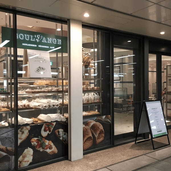 三越前駅近くのパン屋おすすめ13選!駅チカのカフェ併設店や話題の新店舗も!