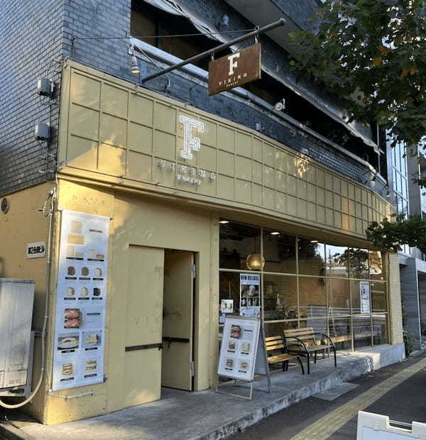 外苑前の寄りたいパン屋13選！カフェ併設の人気店や行列のできる新店舗も！