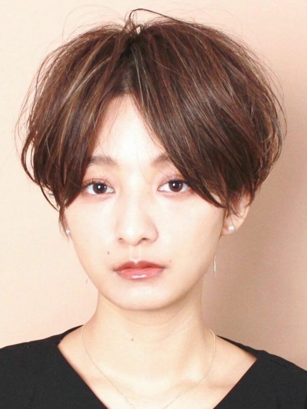 エラ張りさんに似合うショートヘアカタログ。小顔見えが叶う人気の髪型をご紹介