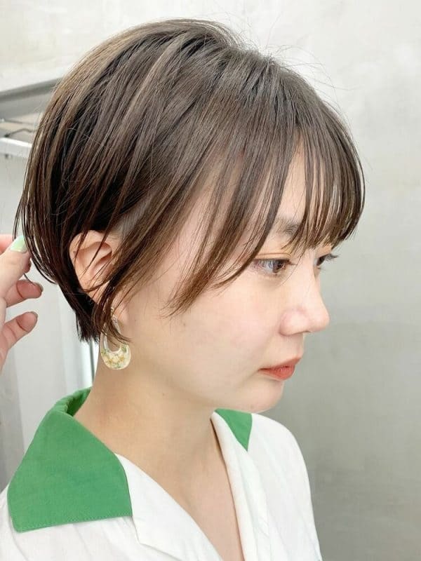 冬におすすめのショートに似合うヘアカラー。明るめ〜暗めの最新の髪色カタログ