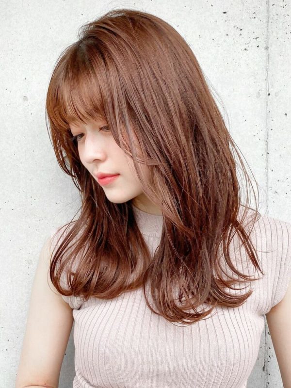 くせ毛を活かしたヘアスタイル集。うねりをチャームポイントにしたおすすめの髪型♪