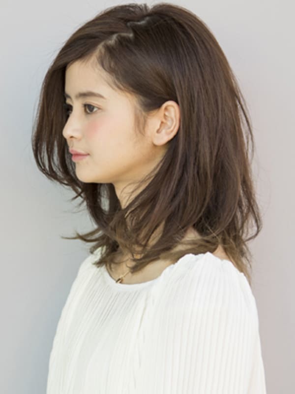 2021冬はミディアムにこのヘアカラーを合わせて。大人女性におすすめの髪色15選