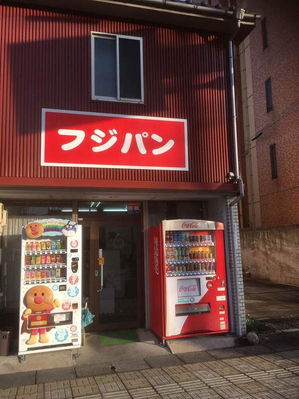 敦賀市のパン屋おすすめ11選！駅前の人気店や話題のコンテナ店舗も！