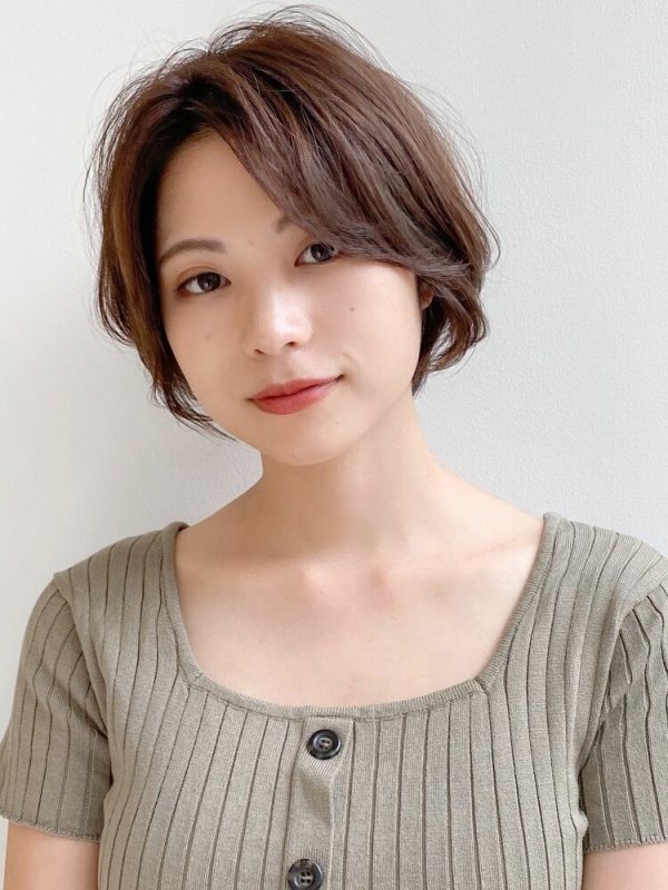 エラ張りさんに似合うショートヘアカタログ。小顔見えが叶う人気の髪型をご紹介