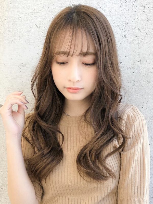 ひし形ヘアスタイルは大人女子におすすめ。美人見え抜群にするにはシルエットがカギ