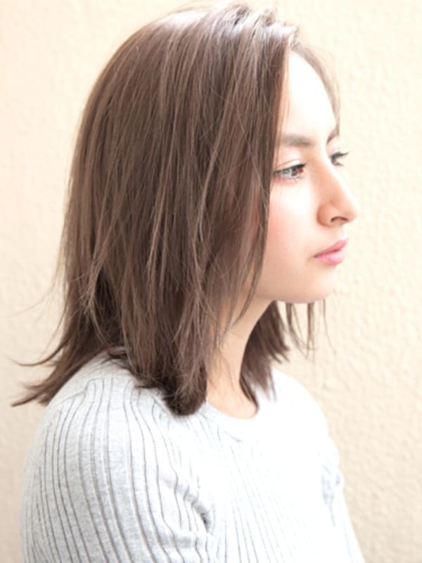 2021冬はミディアムにこのヘアカラーを合わせて。大人女性におすすめの髪色15選