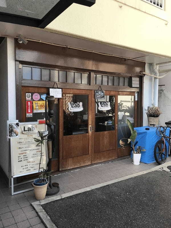 新大阪駅の絶品カレー7選！駅構内の人気店や本格スパイスカレーの名店も！