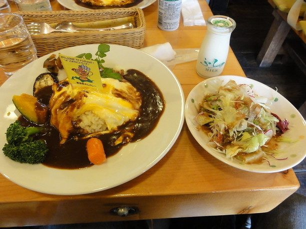 富良野のご当地名物【オムカレー】おすすめ7店！市街地から近いのはここ！