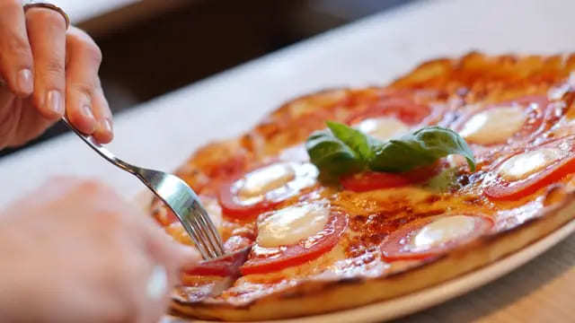 イタリア料理の種類や名前15選！日本人も大好きなおしゃれで美味しい料理