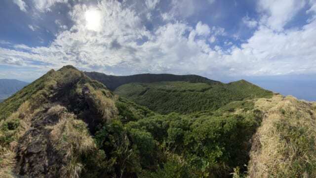 ご当地寿司と登山を楽しみたい。都心から手軽に行ける離島【八丈島】の旅1.jpg