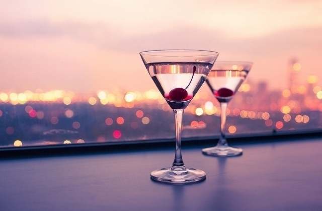 「しっぽり飲む」の意味・イメージは？しっぽりした飲み会の特徴10選