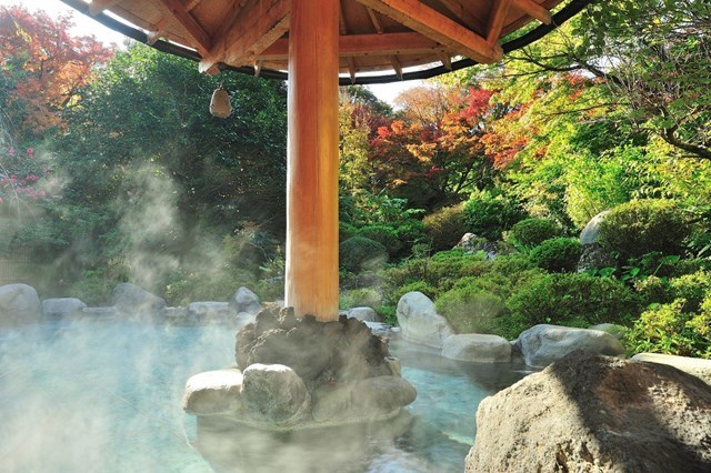 【おすすめ21選】箱根の日帰り温泉まとめ！箱根湯本・強羅の駅チカやカップル向けの貸切風呂