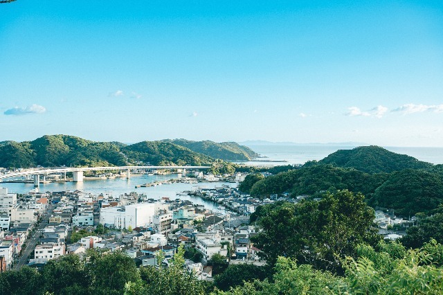 自然のど真ん中でおおはしゃぎ！海の魅力が詰まった保育園留学で子どもと一緒にワーケーションを満喫【熊本】