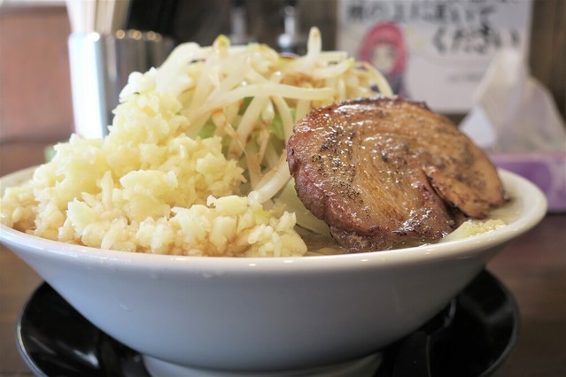 松戸の二郎系ラーメン9選！直系店近くのデカ盛りインスパイア系も！