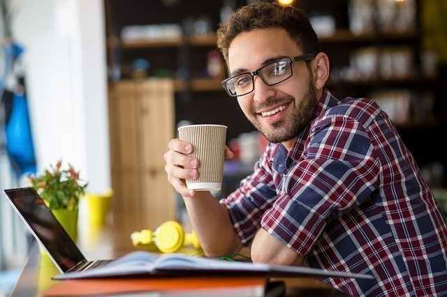 蠍座女性の好きな人への態度は？男女別蠍座の脈あり・脈なしサインも