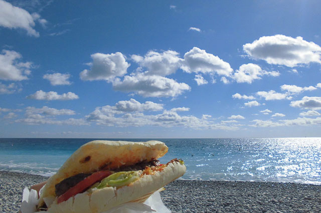 琵琶湖までわずか10歩！今年の夏は日本最大の湖でグランピングや湖水浴を思いっきり満喫しよう