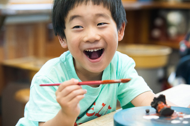 b1ddc8d6-d604-4自由にものづくりが楽しめる陶芸体験に挑戦！子どもならではの発想力に感動しちゃいました！597-9cb6-aaaedd97740a.jpg