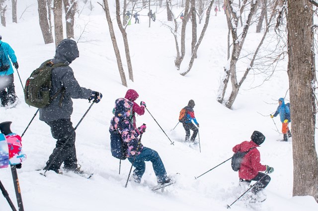 【体験記事】群馬・みなかみの雪山をハイキング！みんなで楽しめるスノーシュー体験！