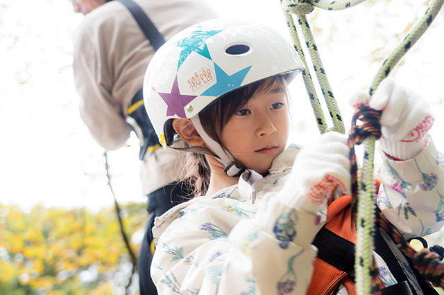 親子で高さ20mの木登りに挑戦！子どものたくましさに感動した一日でした【あそびチャレンジ#10 ツリーイング編】