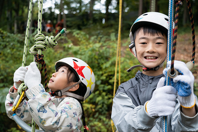 親子で高さ20mの木登りに挑戦！子どものたくましさに感動した一日でした【あそびチャレンジ#10 ツリーイング編】