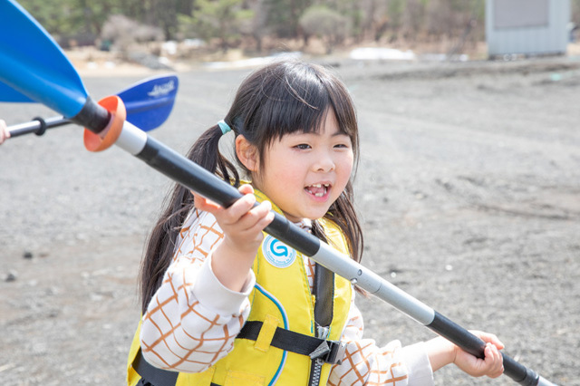 カヤック初体験！透き通る“本栖湖ブルー”の美しさと湖上散歩の気持ち良さに感動しました