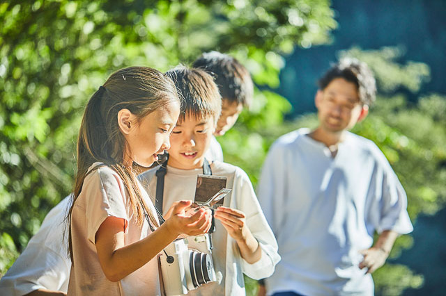 山・川・森で自分だけのアート探し！西多摩で子どもを大きく成長させるとびっきりの自然体験を