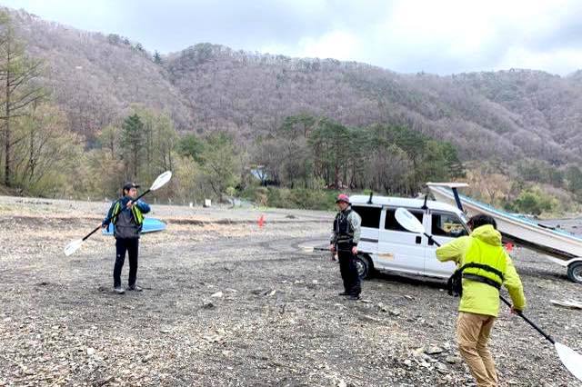 富士山の麓でアウトドアな休日。本栖湖でのカヌー体験！