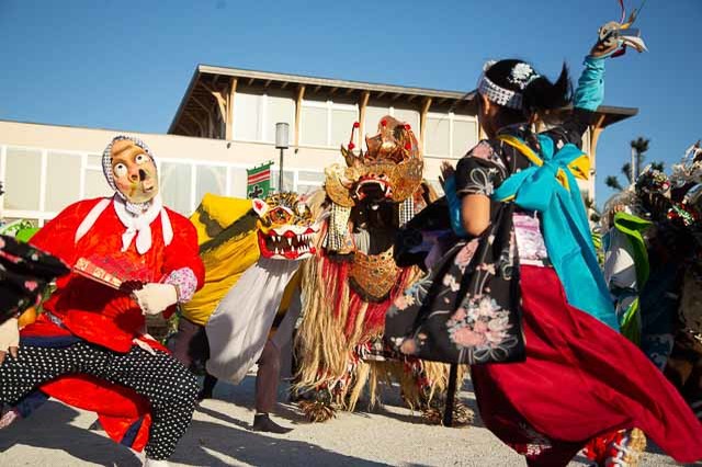 ダンス天国の東北へ！地元の踊りを観戦＆体験できる「三陸国際芸術2022 彩」でリズミカルに踊っちゃお【青森・岩手】