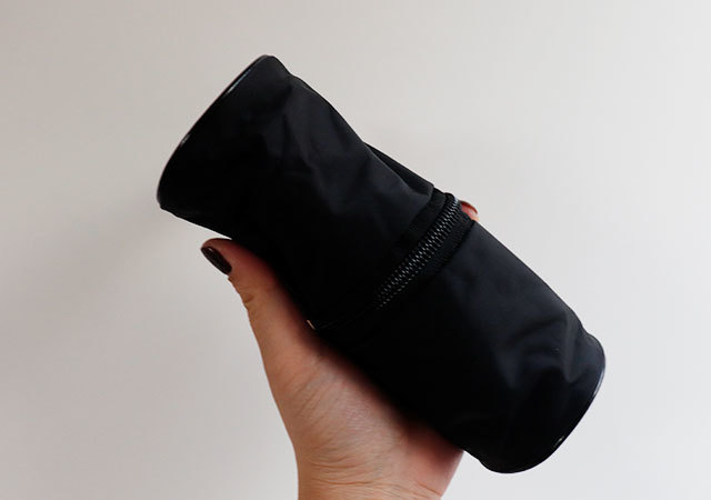 ダイソーでまた便利なの売ってたよ!ファスナーを開くと…?これ以外もう使えない♡技あり文具1.jpg