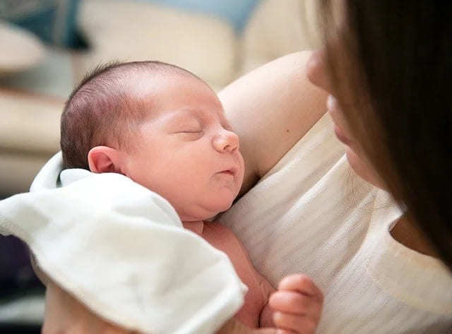 「空」のつく名前や「そら」と読む漢字を使った女の子の名前51選！