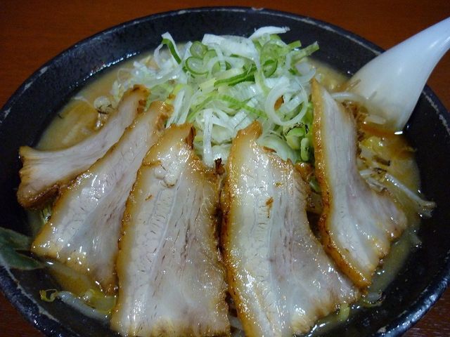 盛岡の家系ラーメン店5選！本格濃厚スープの名店や深夜営業の人気店も！