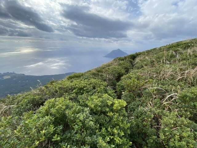 ご当地寿司と登山を楽しみたい。都心から手軽に行ける離島【八丈島】の旅1.jpg