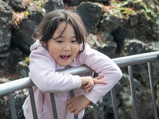 鬱蒼とした樹海と真っ暗な洞窟を探検！命が芽生え、時が育む自然には発見がいっぱいでした