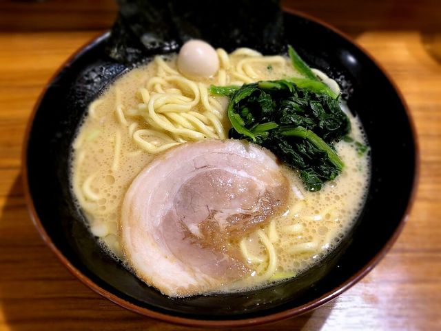 上野の家系ラーメン店6選！本格濃厚スープの名店や深夜営業の人気店も！