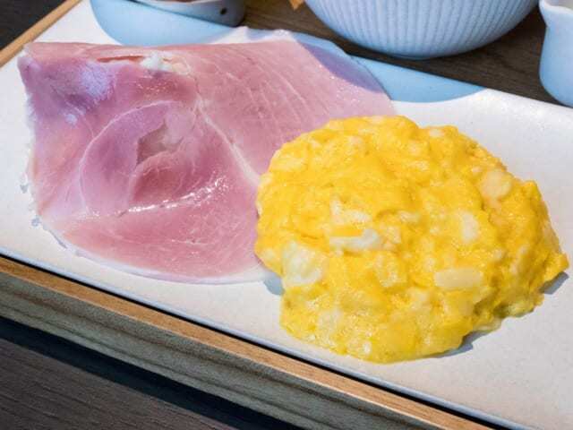 モーニング＆カフェメニューは驚きいっぱい【ホテルtou西洞院 京都】の味探検1.jpg