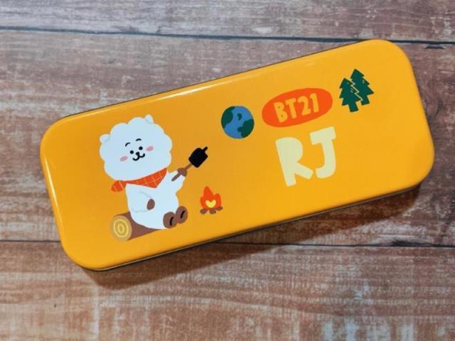 しまむら店舗で「BT21」の缶入り絆創膏発見!「中身もめっちゃ可愛いっ」