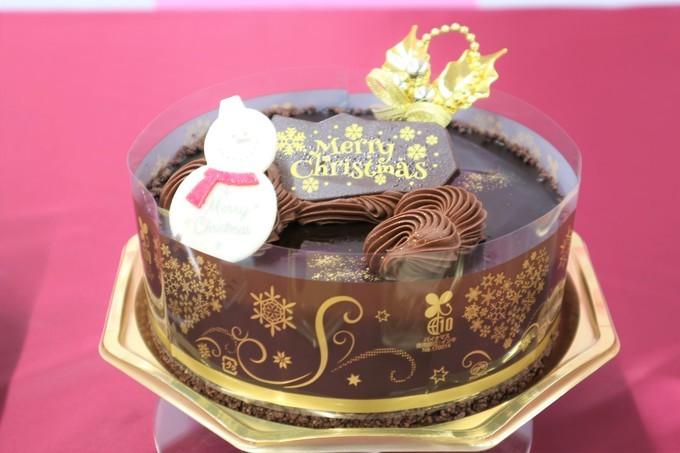 【レポ】『不二家』からショートケーキ発売100周年記念の多彩なクリスマスケーキが登場