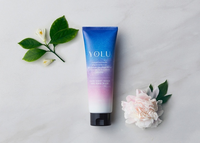 わずか10秒で集中ヘアケアができる『YOLU』の「ナイトジェルヘアマスク」が発売