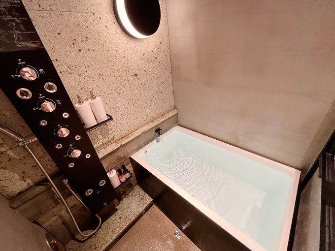 【レポ】原宿『マイサウナ 暖力』は「水風呂」完備の超コンパクト個室サウナ