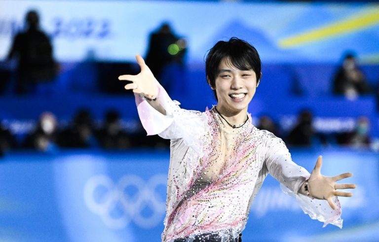 羽生結弦の海外人気が止まらない。“羽生本”が中国etc.で爆売れのわけ