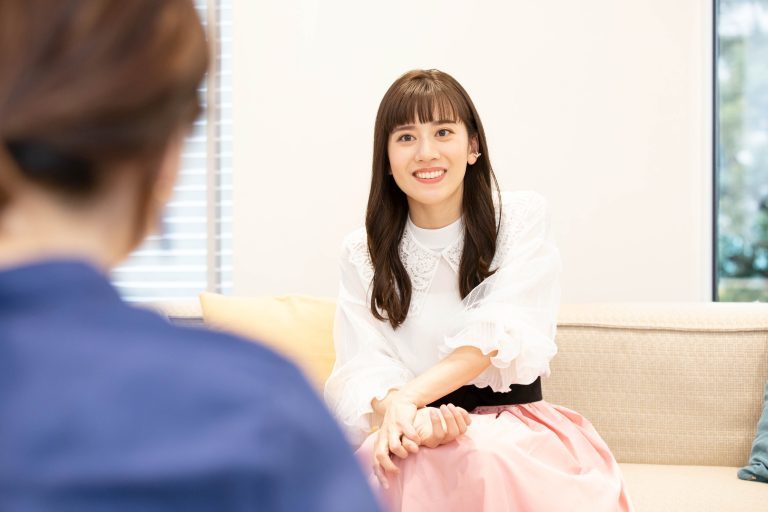 “おかいつ”卒業のあつこお姉さん、共演者たちの魅力を語る「優しくて仲間想いな方が集まった」