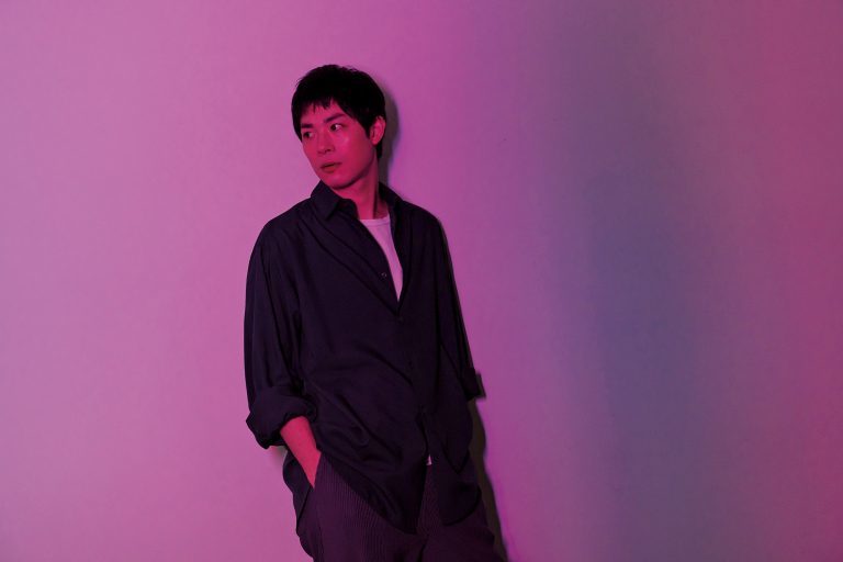 渡辺大知31歳が演じる“風俗嬢に恋する客”「自分がやらなくちゃ」と思った理由