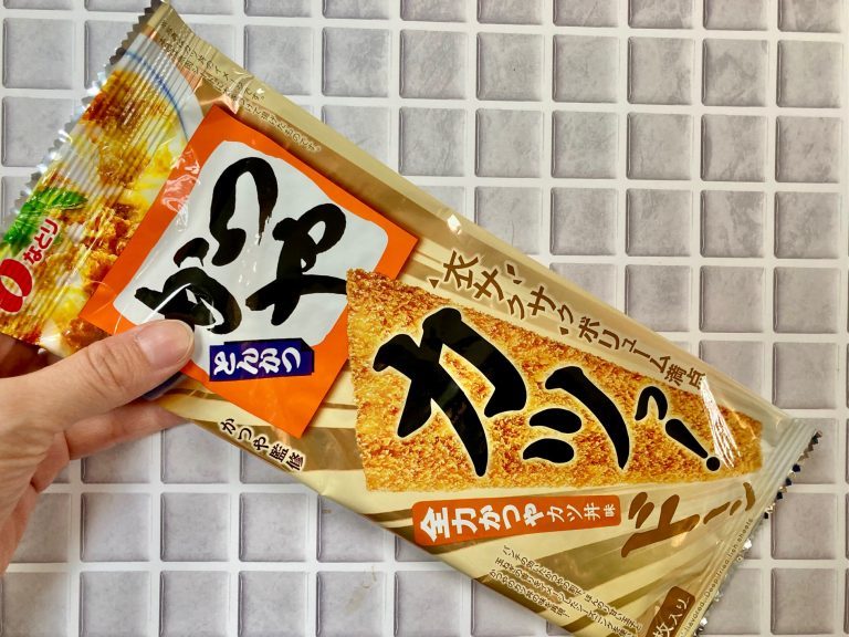 “かつや”のカツ丼を再現したお菓子がドデカくてすごい！開発のねらいって？