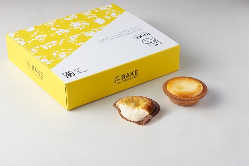 【BAKE CHEESE TART】焼きたてチーズタルト専門店から冬の新フレーバーが登場 カリッ・サクッ・トロッの3つの食感！メープルとクルミがチーズのコクを引き出す「メープルナッツチーズタルト」