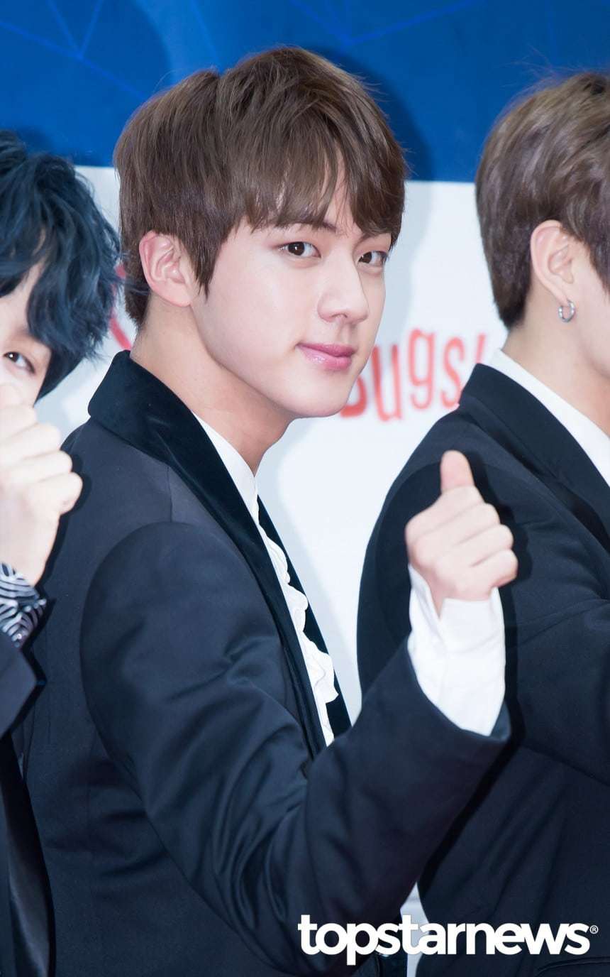 BTS ジンのような美男子は’この世に2人といない’ 元野球選手の娘が辛口判定